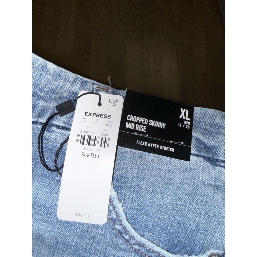 Women's Express Cropped Skinny Mid Rise Flexx Hyper Stretch Jeans Size XL 18/20 - Picture 4 of 4